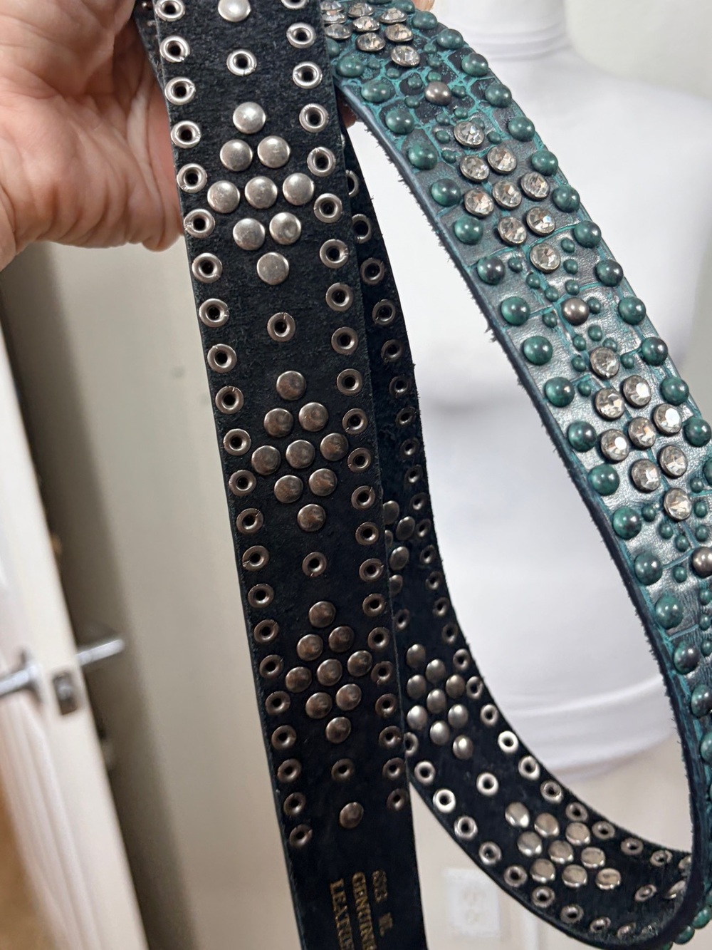 Teal Leather Croc-Embossed Rhinestone Western Belt M / L EUC - Picture 7 of 8